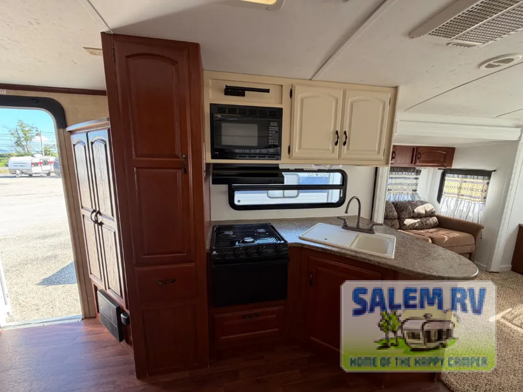 2012 Keystone Outback 298RE, Photos photo 17