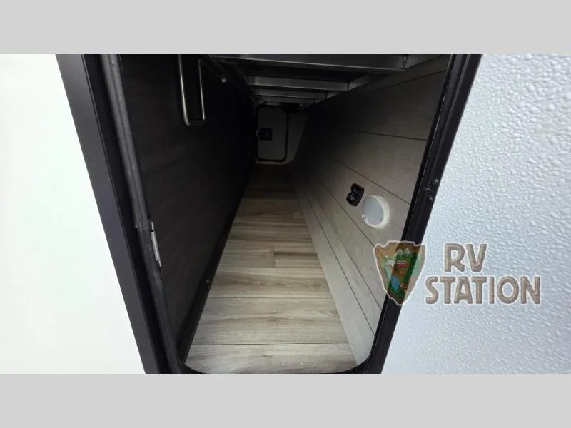 2026 Venture RV SportTrek Touring Edition 343VBH - Photo 3