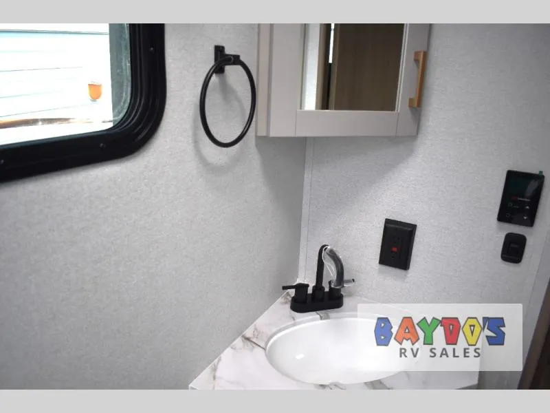 2027 Jayco Jay Feather 25BH - Photo 3