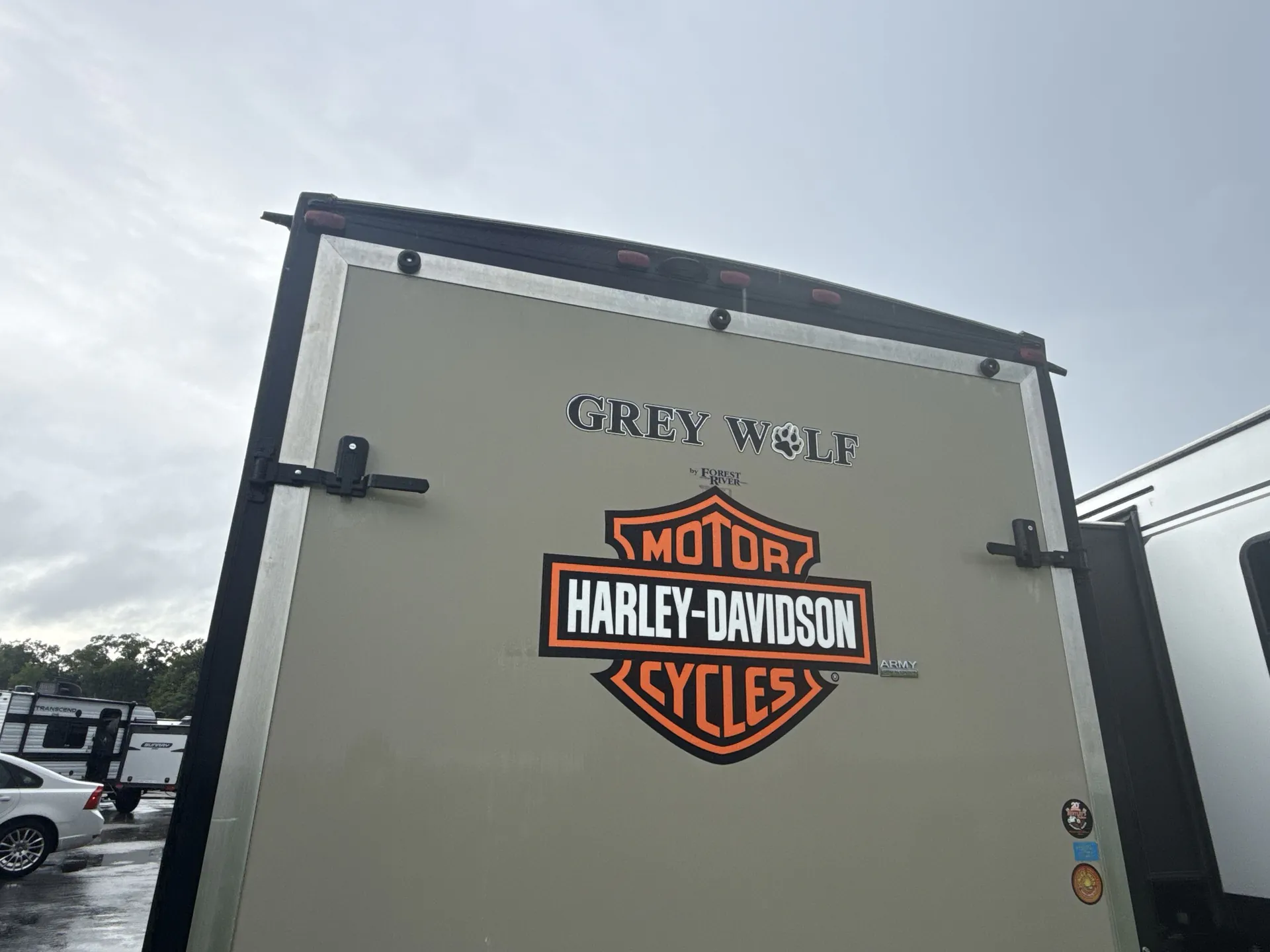 2018 Forest River Cherokee Grey Wolf 26RR dealer photo 2 from Camping World