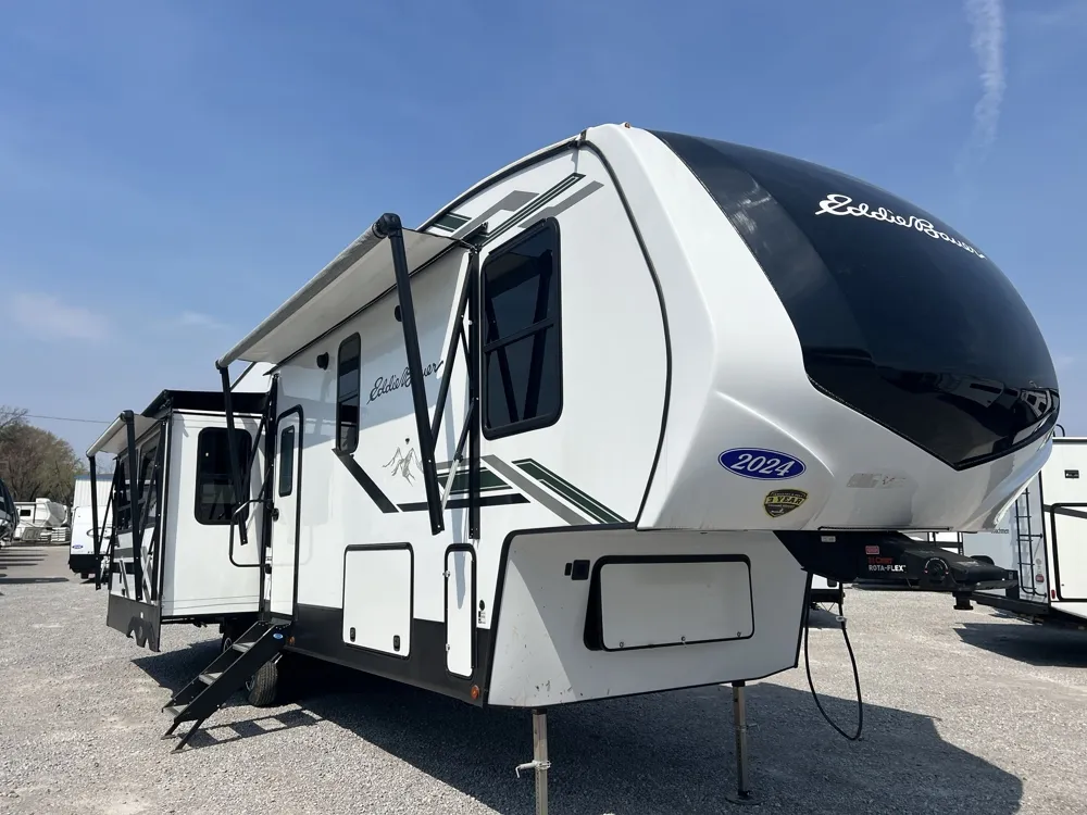 2024 Dutchmen Eddie Bauer 310RL - Photo 2