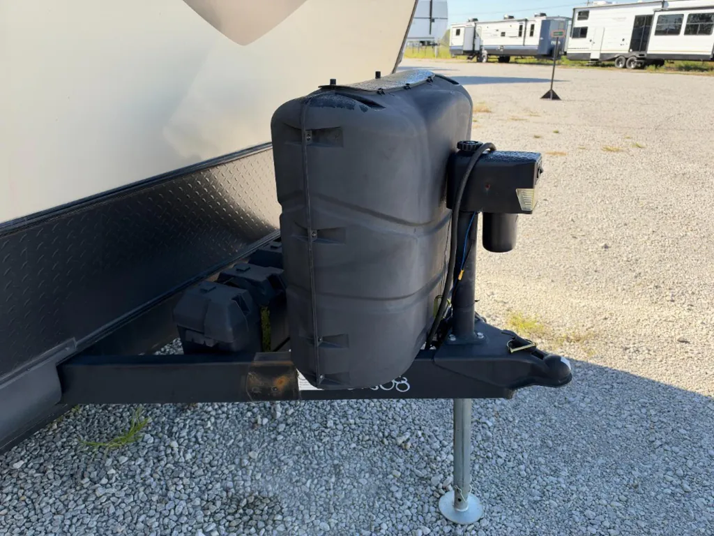2019 Forest River Rockwood Mini Lite 2508, Photos photo 27
