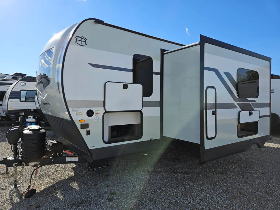 2027 Forest River Flagstaff Micro Lite 25BRDS - Photo 4