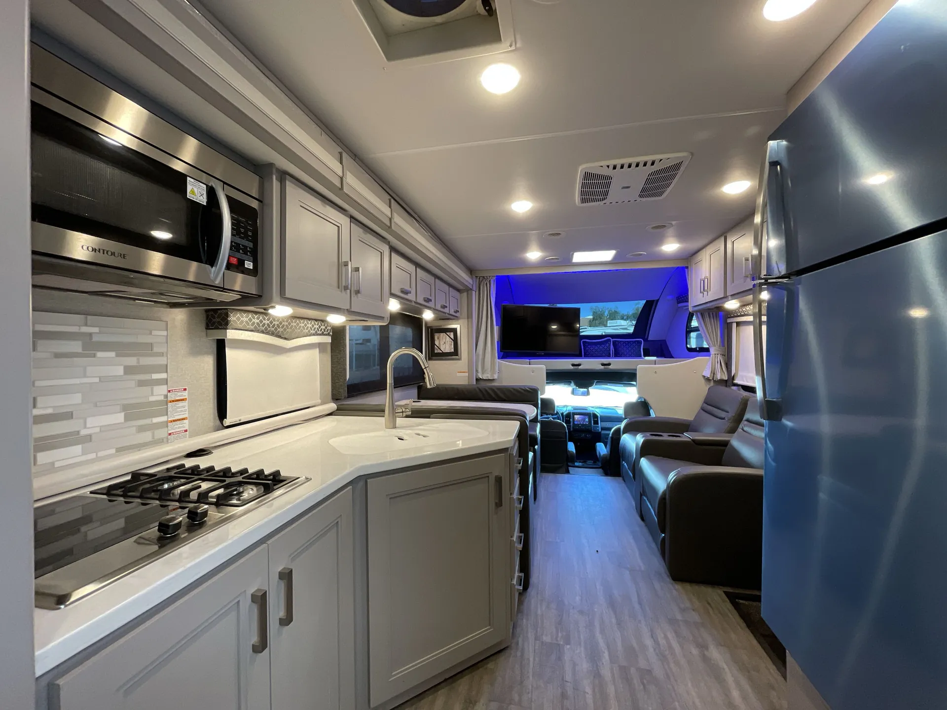 2024 Thor Motor Coach Magnitude Super C LV35 — living area main