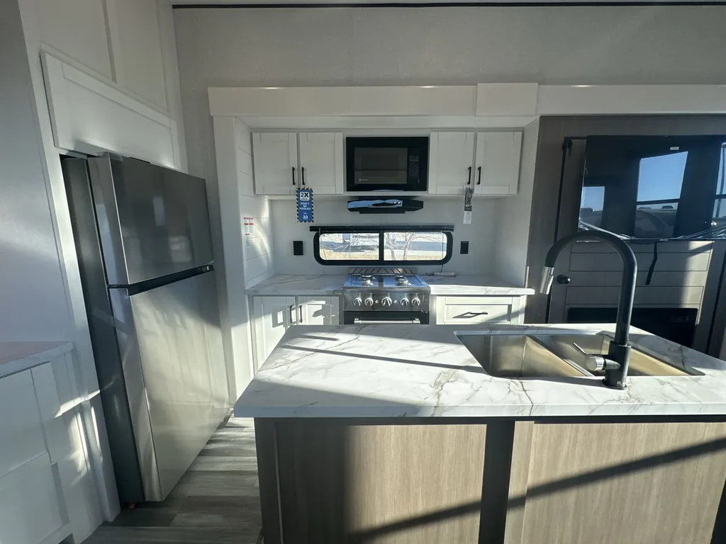 2026 Jayco Jay Flight Bungalow 401LOFT DS, Photos photo 5