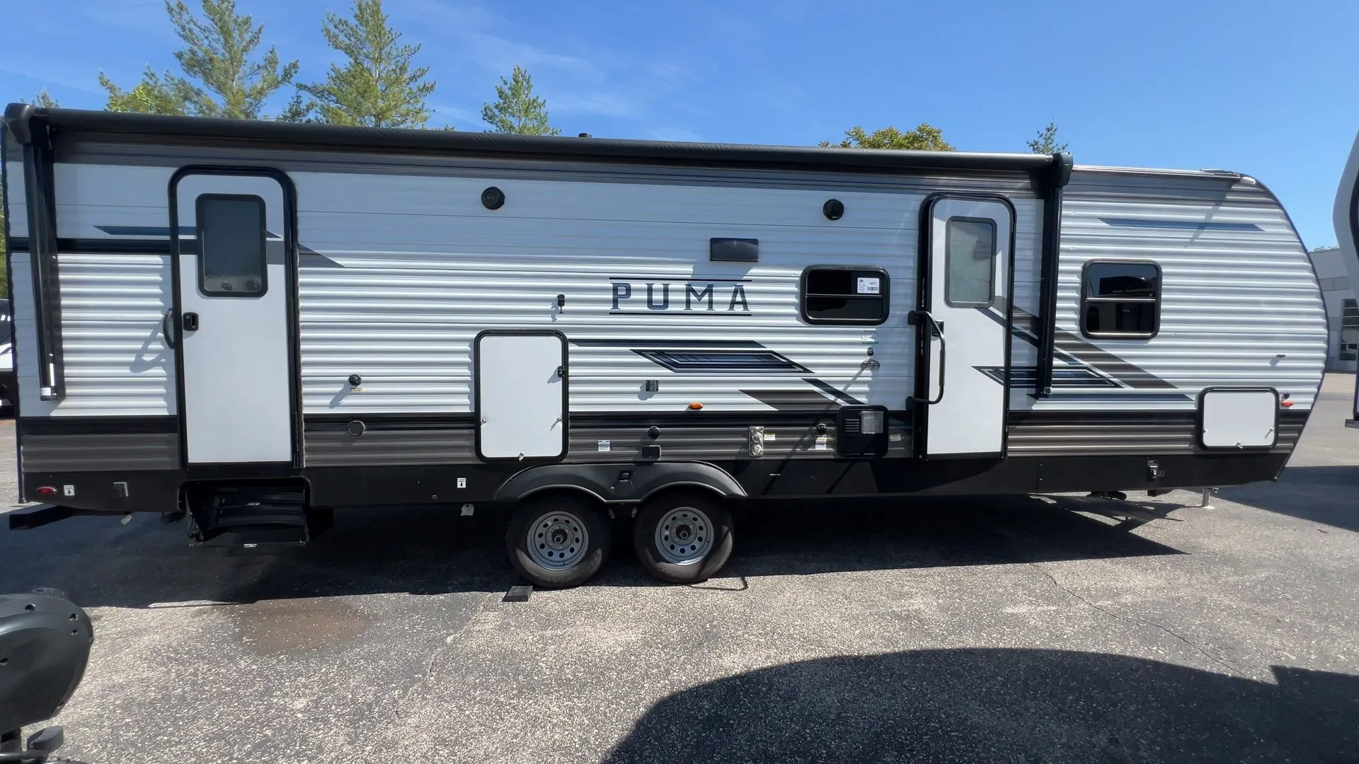2023 Palomino Puma 28DBFQ - Photo 3