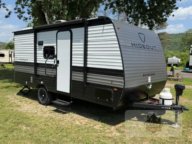 2027 Keystone Hideout Mini 161BH - Photo 2
