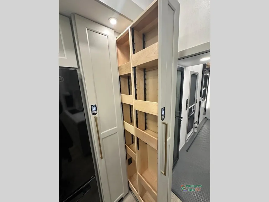 2026 Brinkley Model G 3970, Photos photo 24