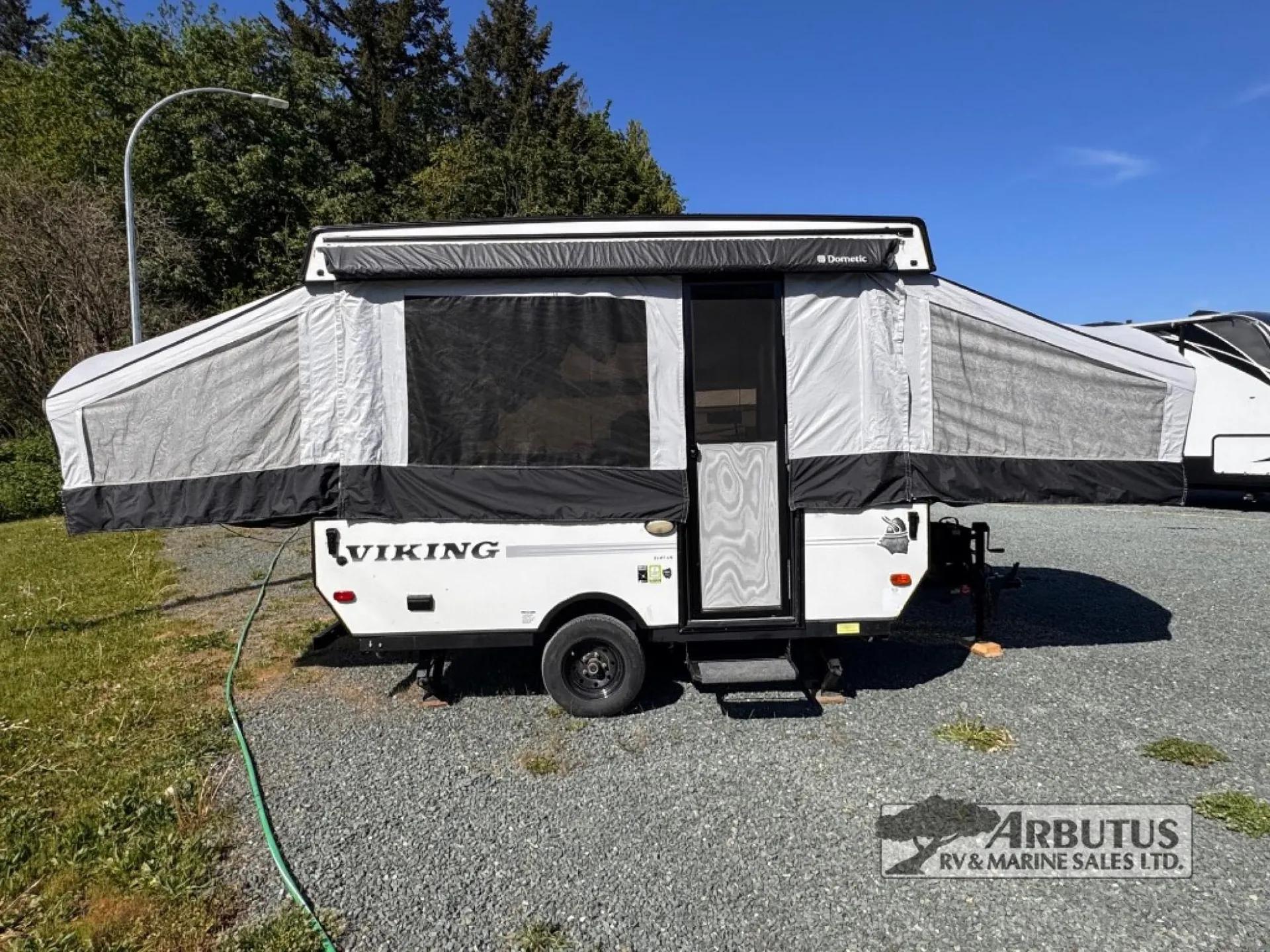 2018 Forest River Viking 2107LS - Photo 2