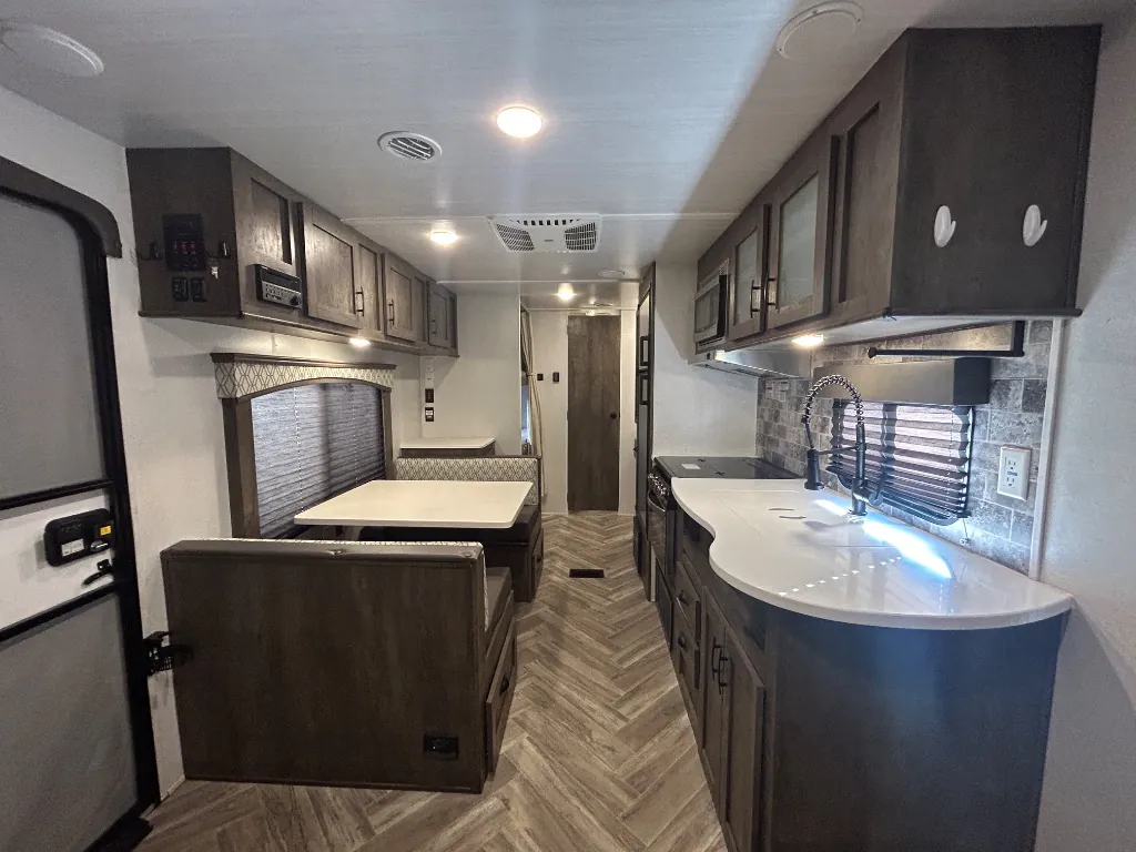 2021 Forest River EVO T2250, Photos photo 11