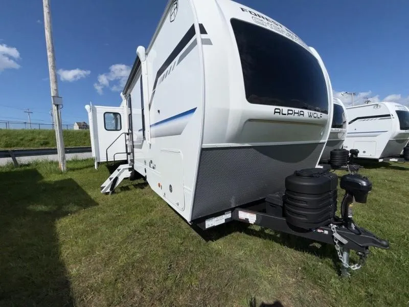 2026 Forest River Cherokee Alpha Wolf 26RL - Photo 3