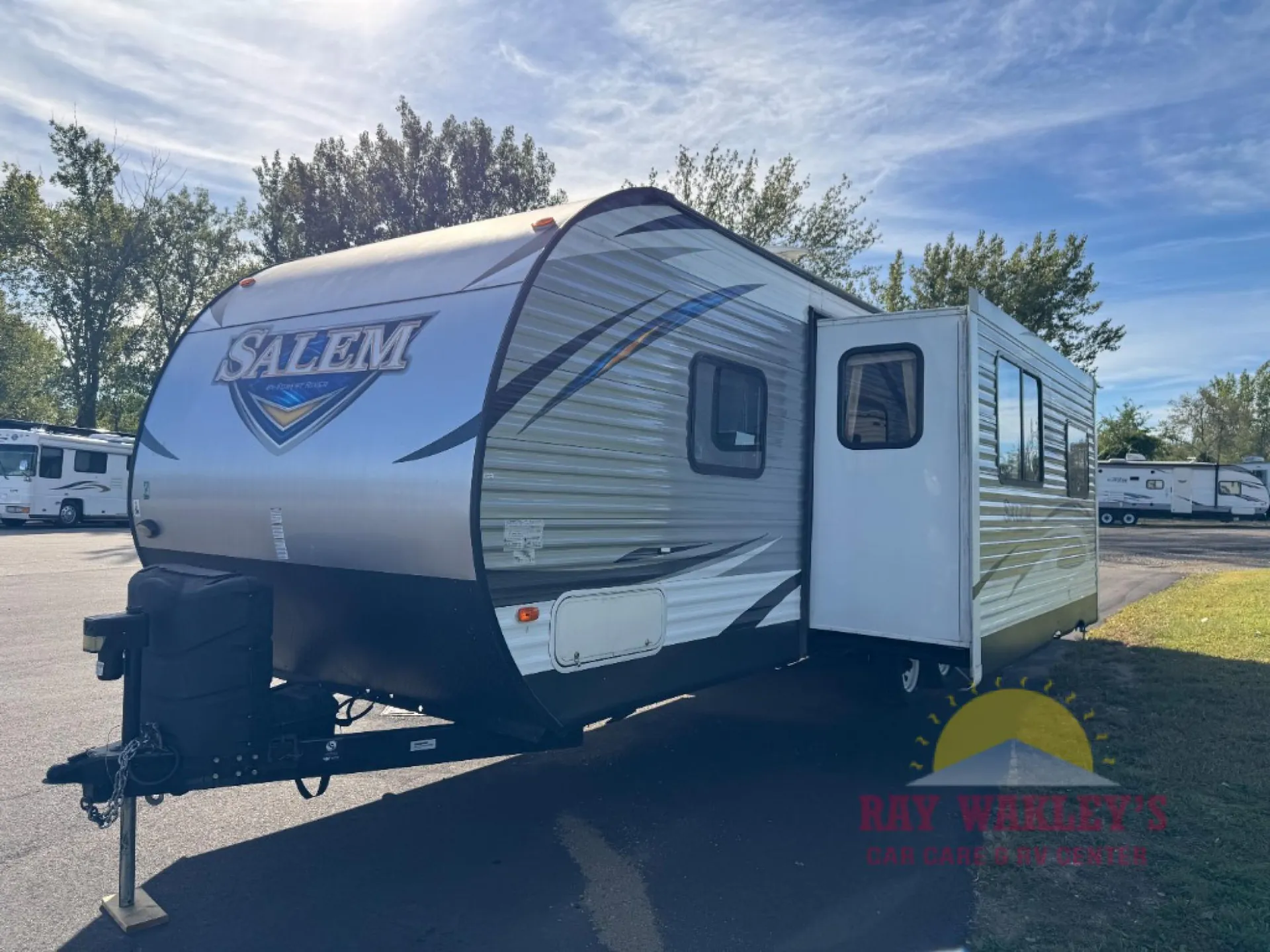2018 Forest River Salem 27DBK