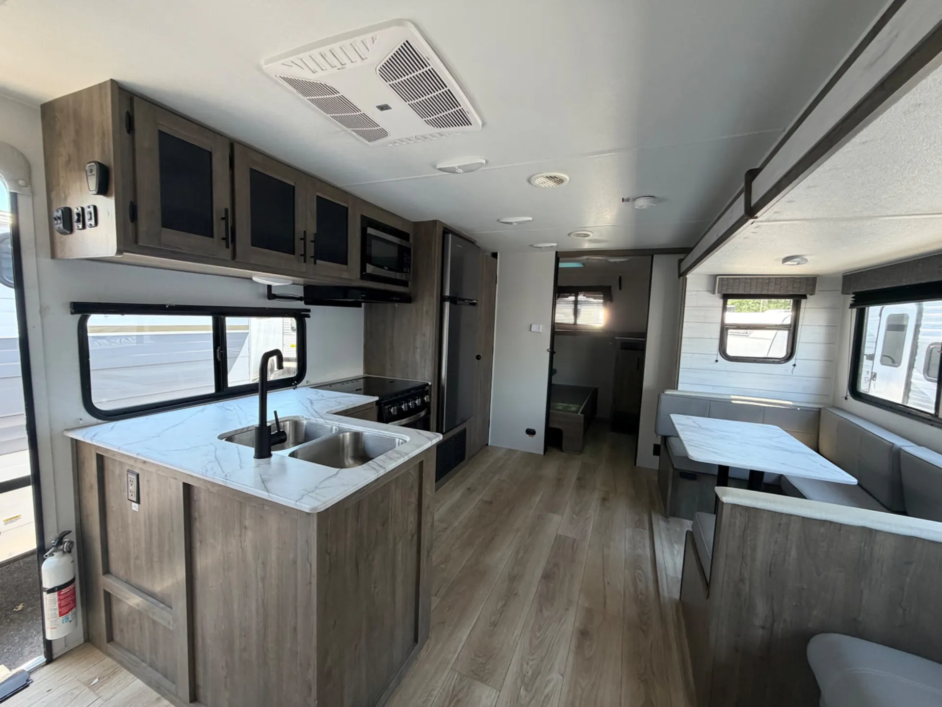 2024 Heartland Pioneer BH322 - Photo 4