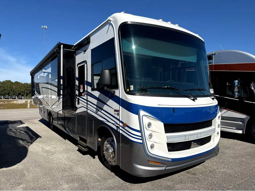 2026 Entegra Coach Vision XL 34G - Photo 2