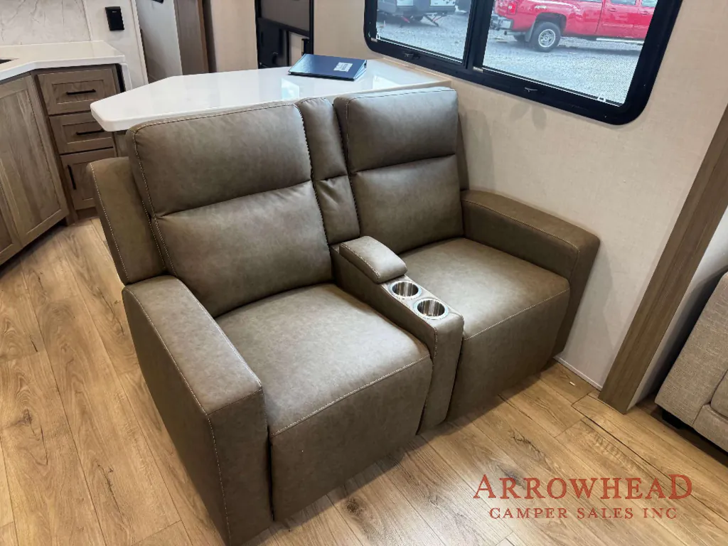 2027 Forest River Rockwood Ultra Lite 2921RL, Photos photo 25