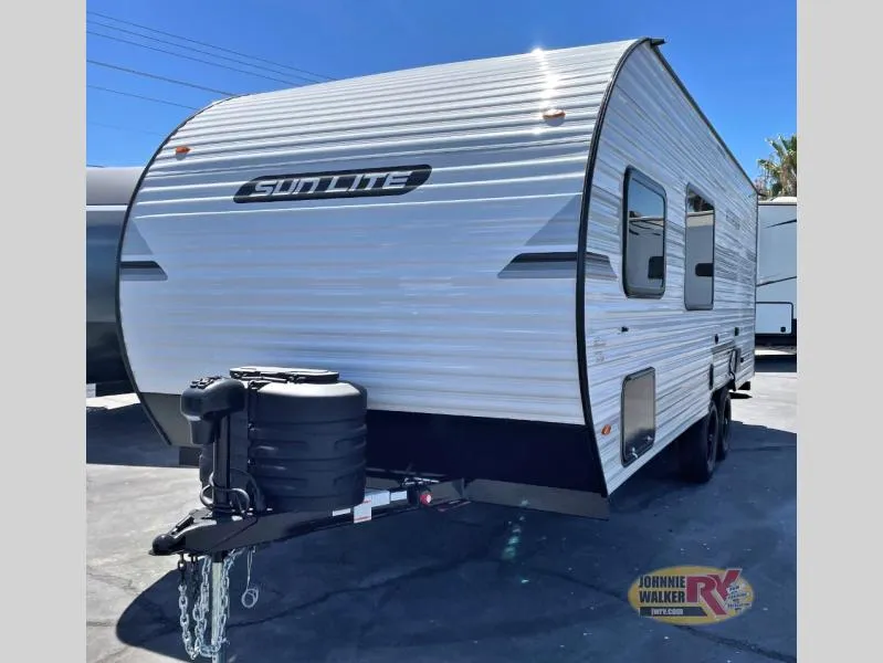 2027 Sunset Park RV Sun Lite LTD 21DB - Photo 4