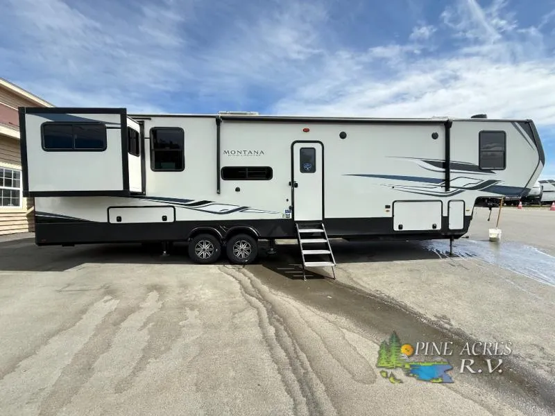 2023 Keystone Montana High Country 373RD - Photo 2
