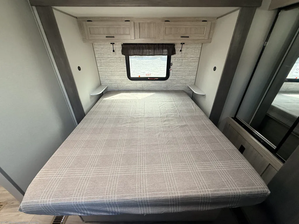 2026 Coachmen Catalina Legacy Edition 333DORM, Photos photo 37