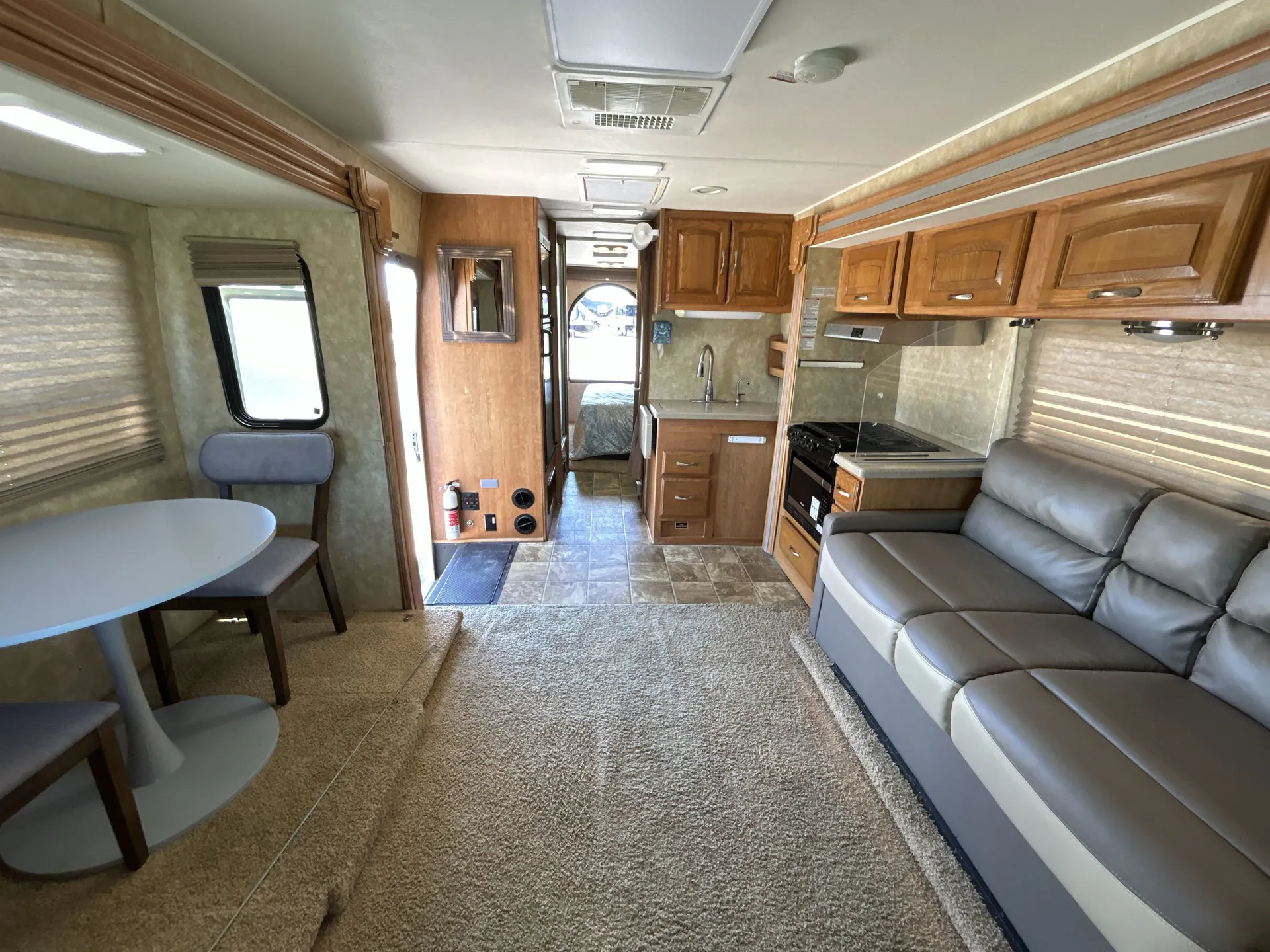 2008 Coachmen Concord 300TS — living area main