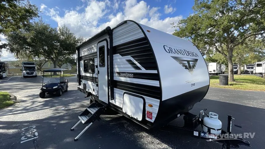 2026 Grand Design Transcend One 151RB - Photo 2