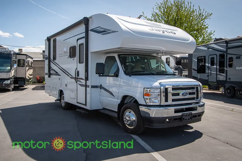 2025 Jayco Redhawk SE 22CF - Photo 2