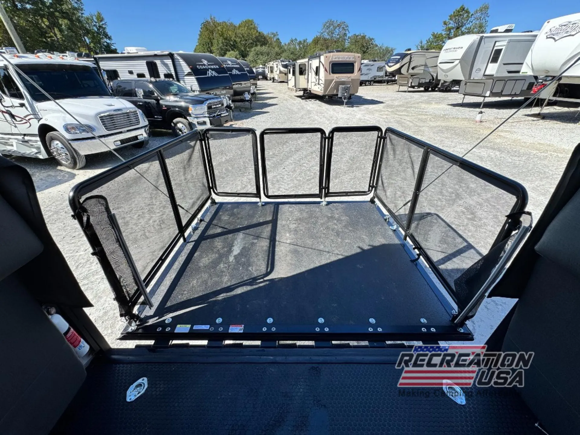 2022 Dutchmen Coleman Lantern 270TQ - Photo 3