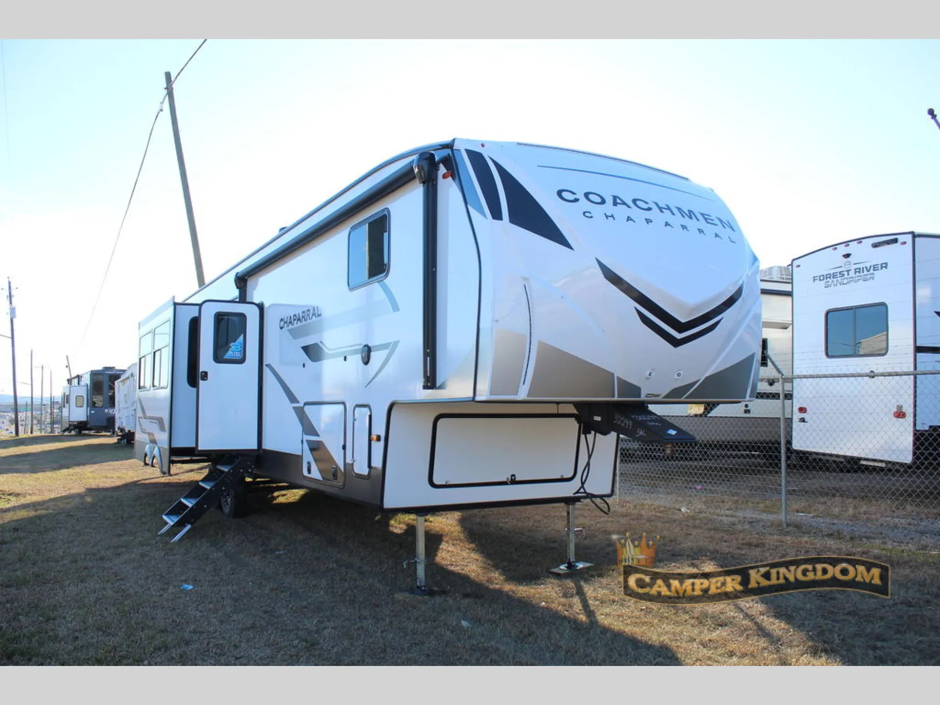 2025 Coachmen Chaparral 389DEK - Photo 2
