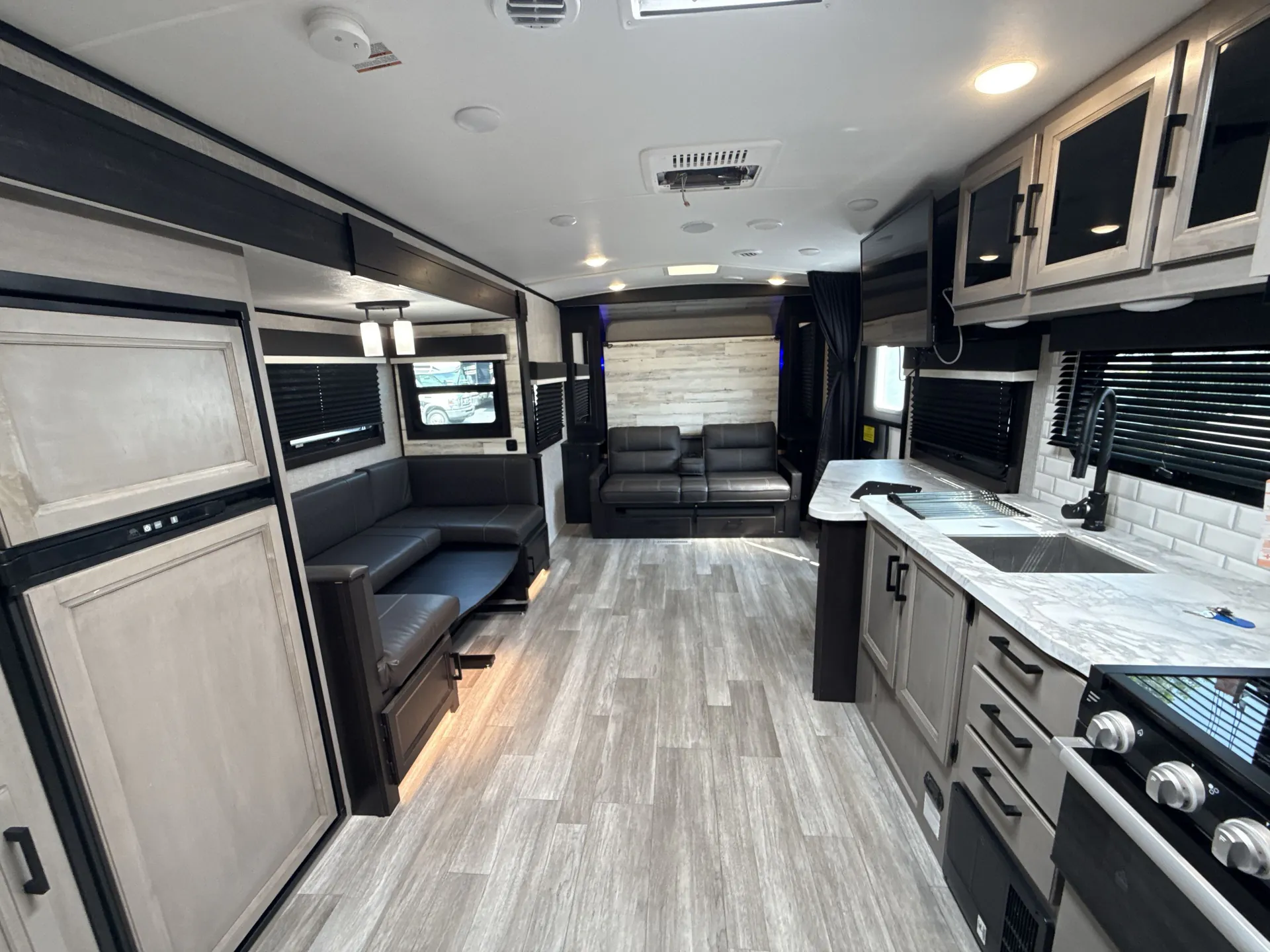 2022 Jayco White Hawk 25MBH — living area main