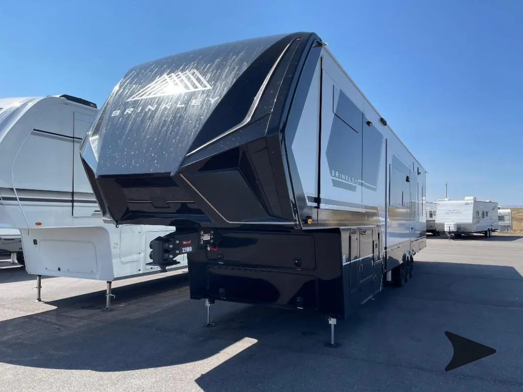 2027 Brinkley Model G 3970, Photos photo 5