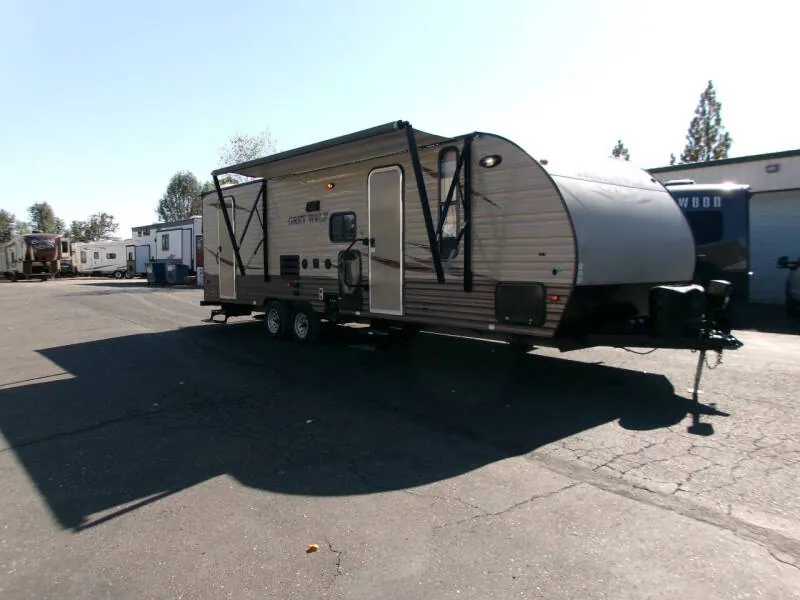 2017 Forest River Cherokee Grey Wolf 26DBH - Photo 2