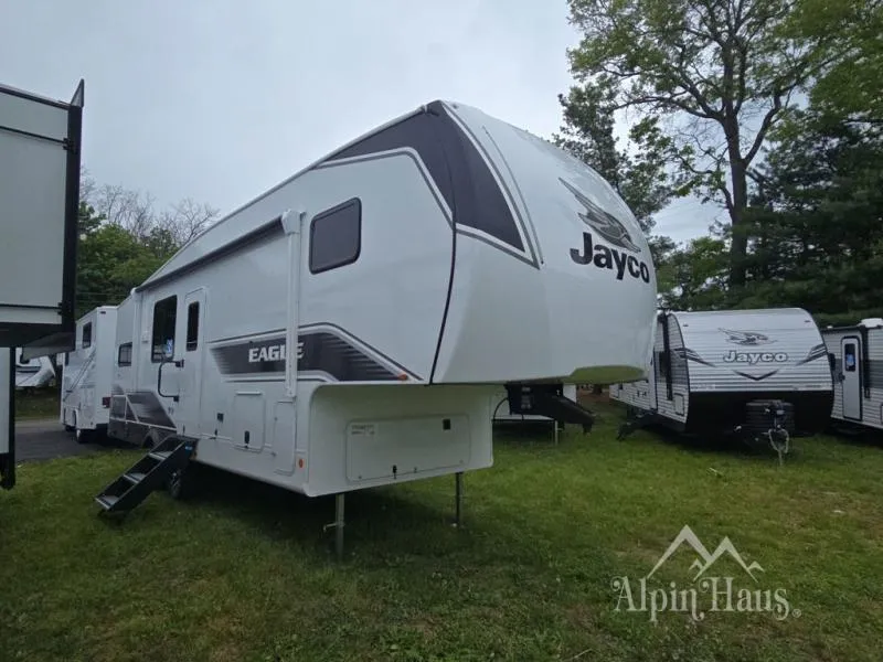 2026 Jayco Eagle SLE 28RKS - Photo 2