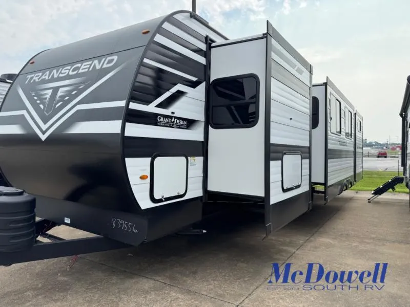 2026 Grand Design Transcend 335BHT - Photo 3