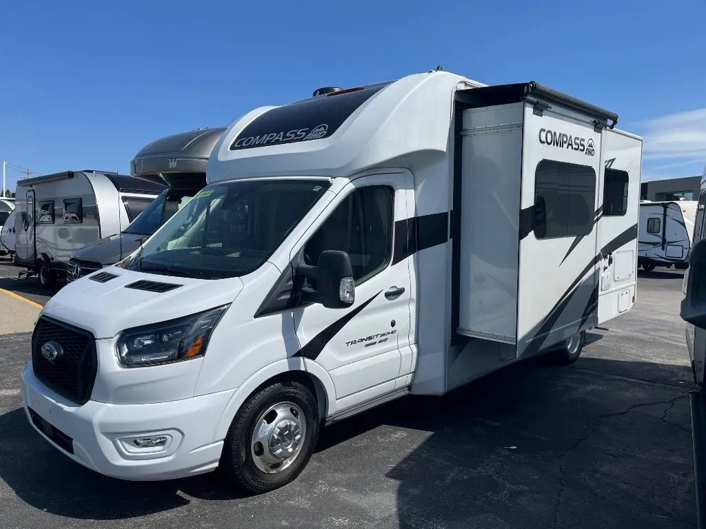 2024 Thor Motor Coach Compass 24KB - Photo 3