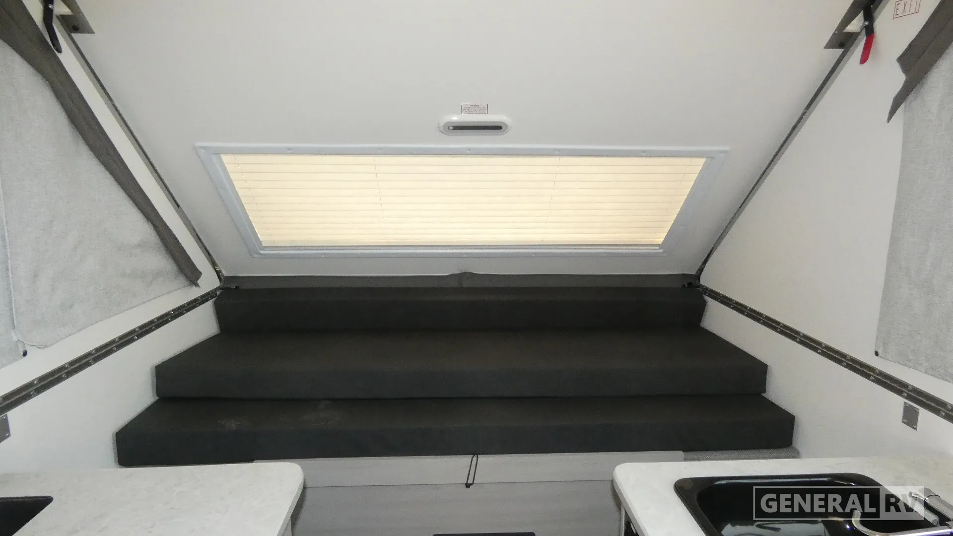 2027 Aliner Ranger 12 - Photo 3