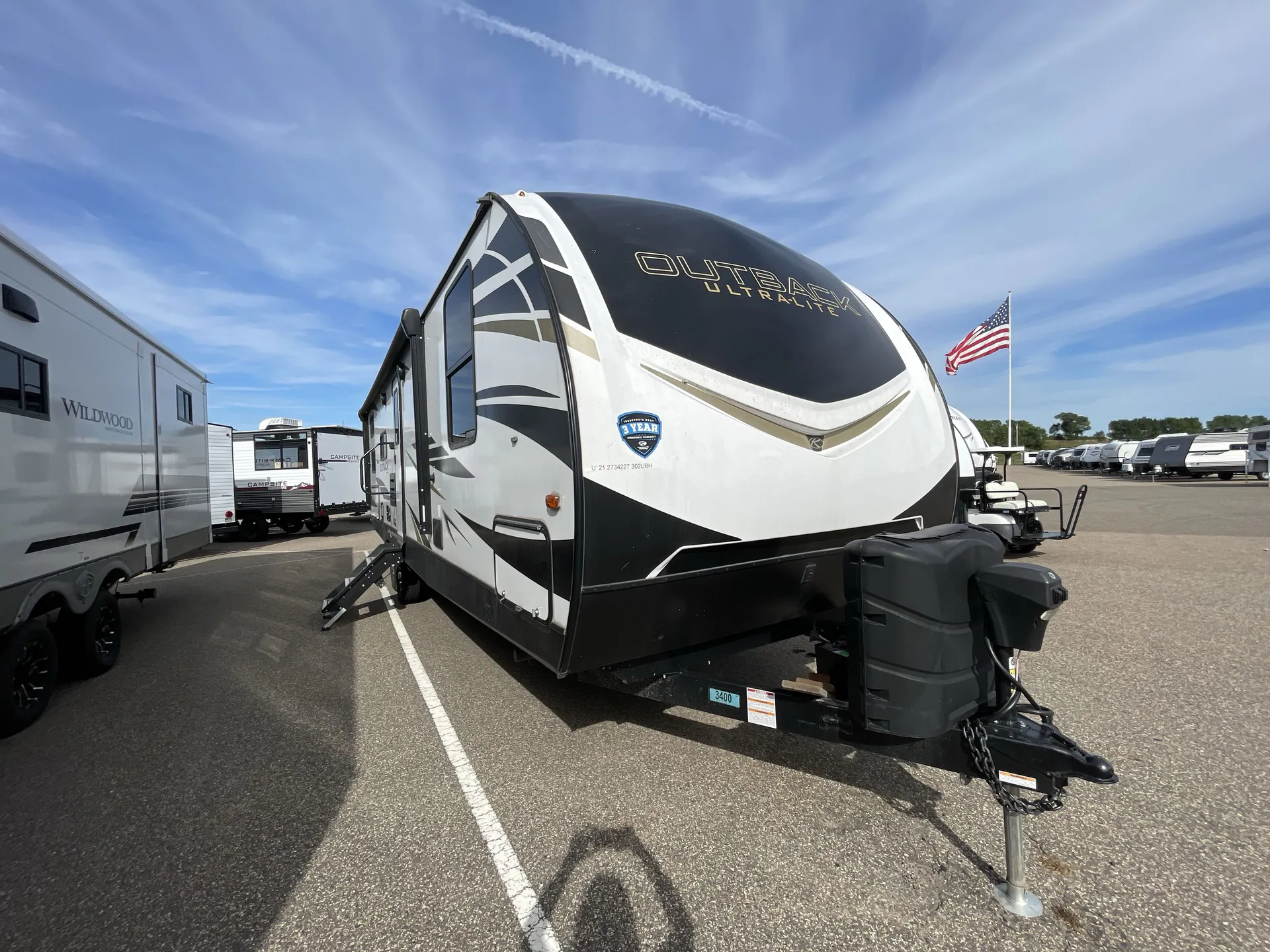 2021 Keystone Outback Ultra-Lite 302UBH - Photo 2