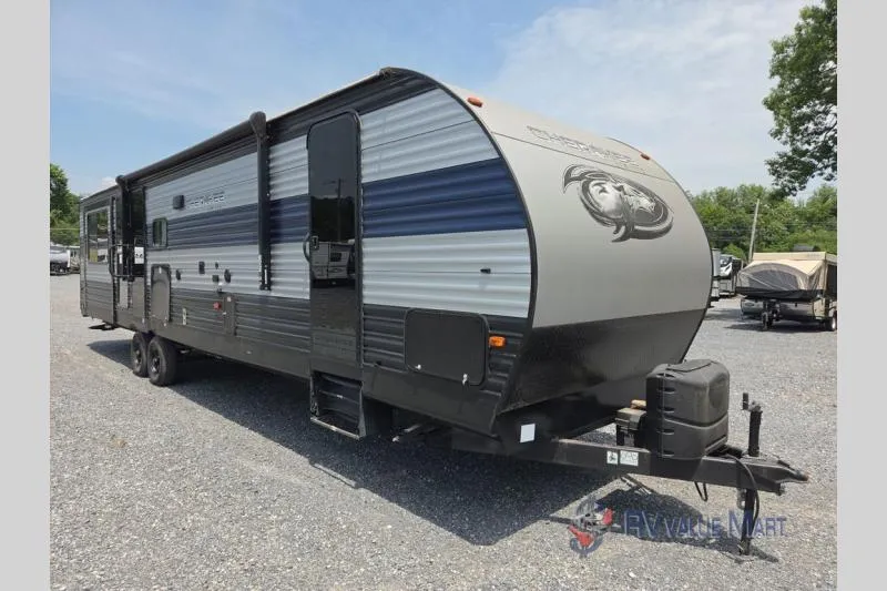 2021 Forest River RV Cherokee Used    limited - Main photo