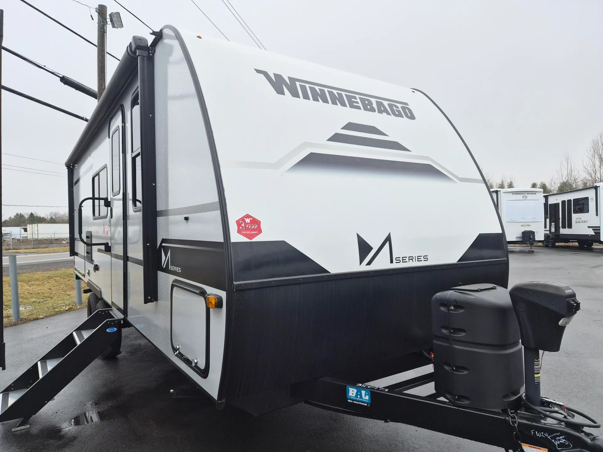 2025 Winnebago M-Series 2326MBBH - Photo 2