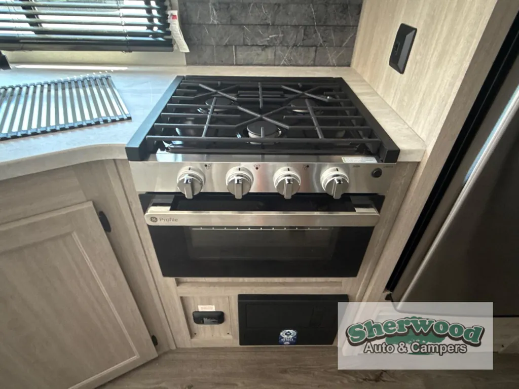 2024 Coachmen Catalina Legacy Edition 243RBS, Photos photo 17
