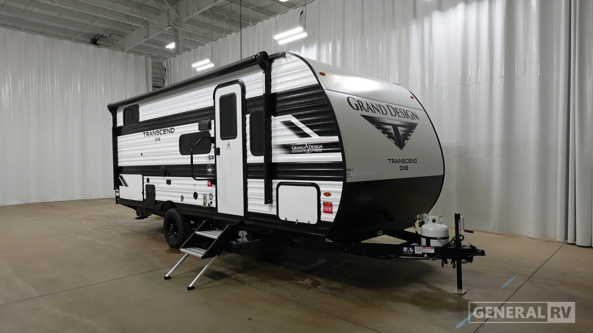 2026 Grand Design Transcend One 161BH - Photo 2