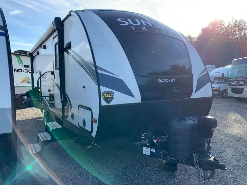 2018 CrossRoads Sunset Trail Super Lite 210FK - Photo 2