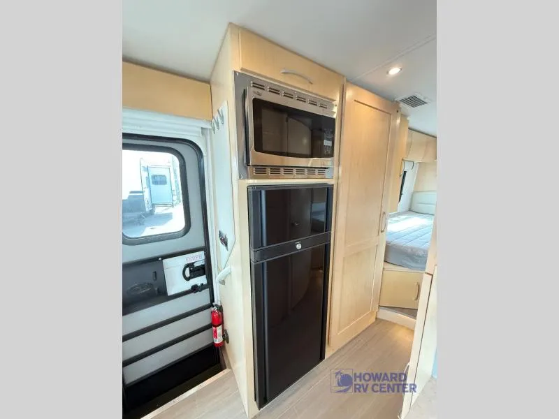 2022 Leisure Travel Unity 24TB - Photo 3