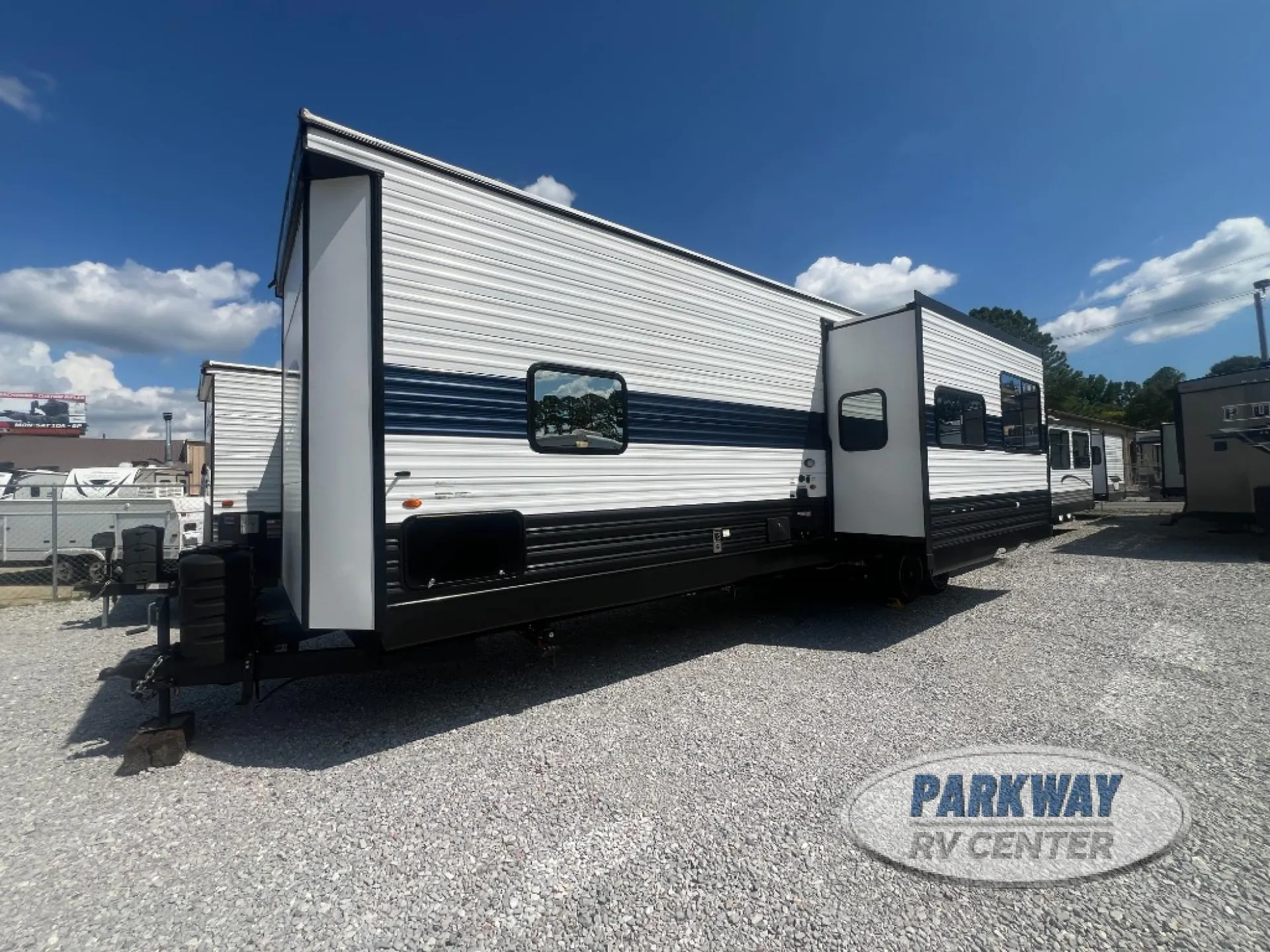 2023 Forest River Timberwolf 39TN - Photo 3