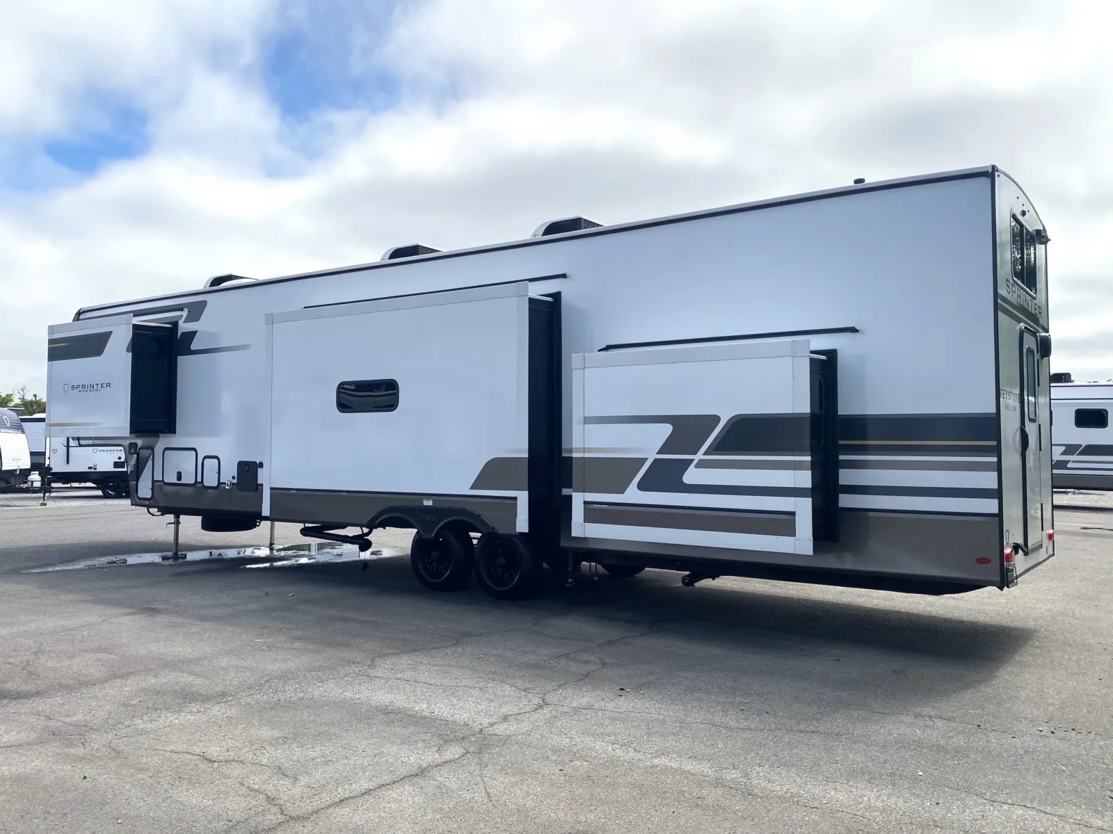 2026 Keystone Sprinter 3920DSL - Photo 3