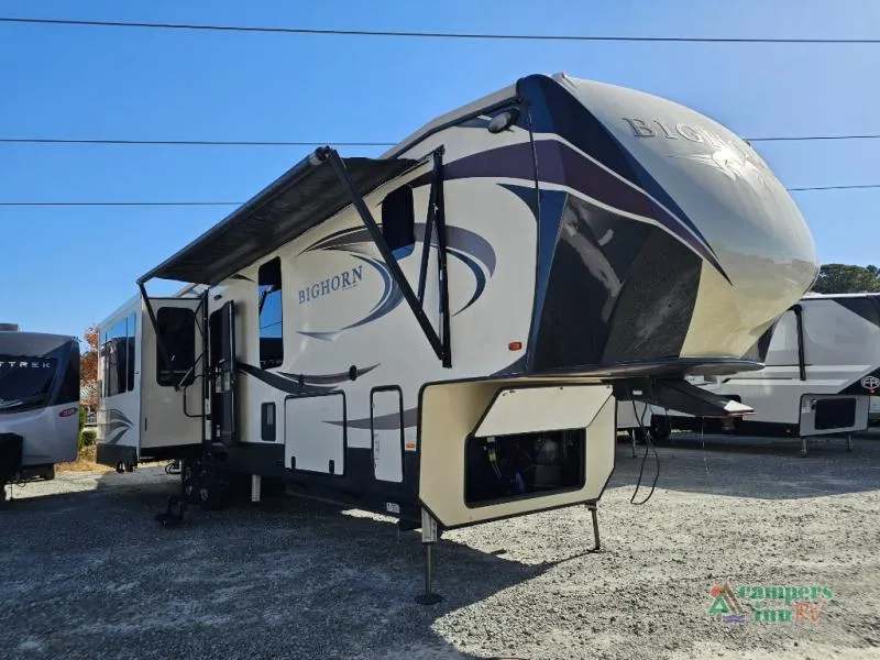 2018 Heartland Bighorn 3871FBO - Main photo