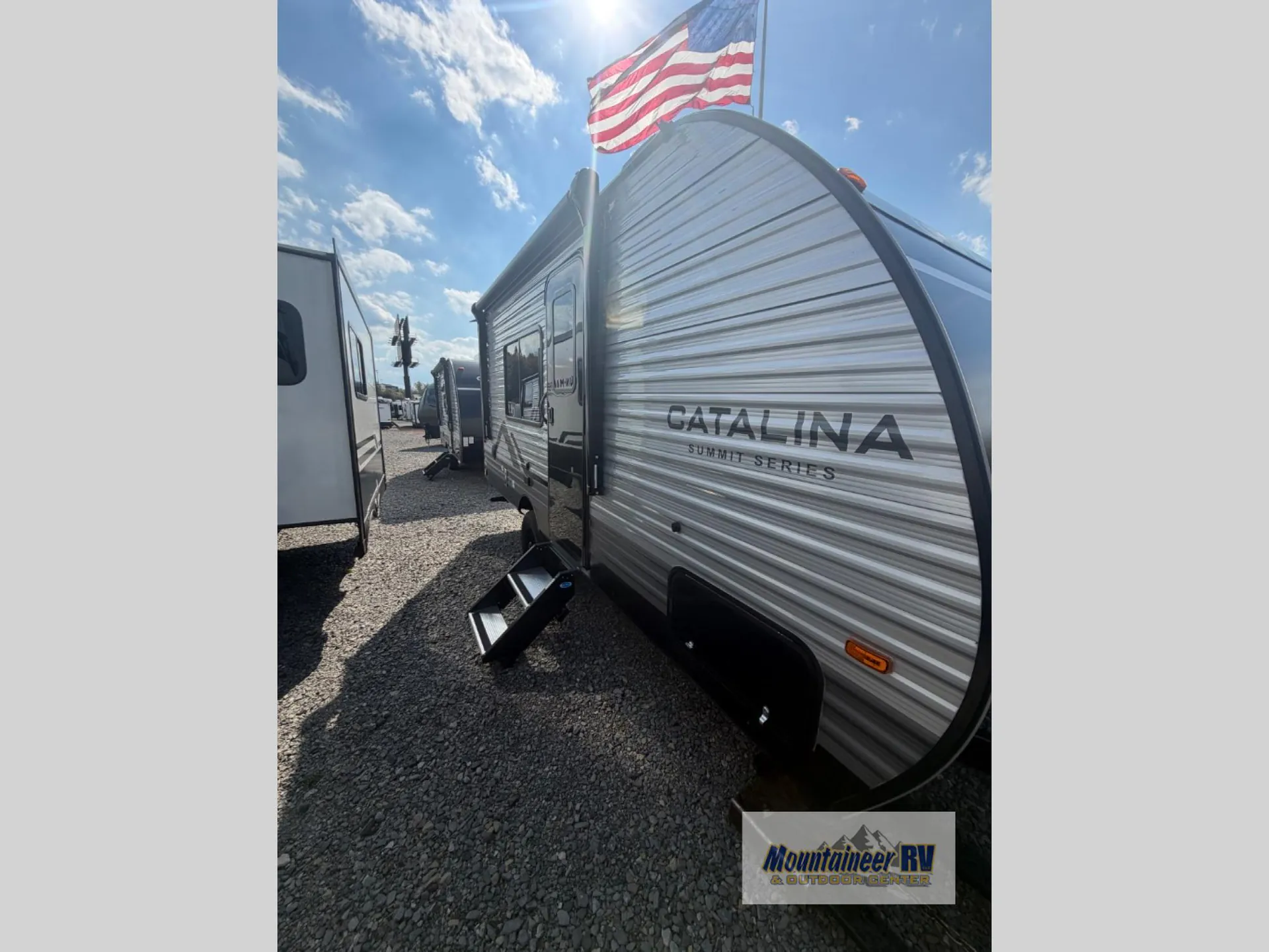 2027 Coachmen Catalina Summit Series 7 154RBX