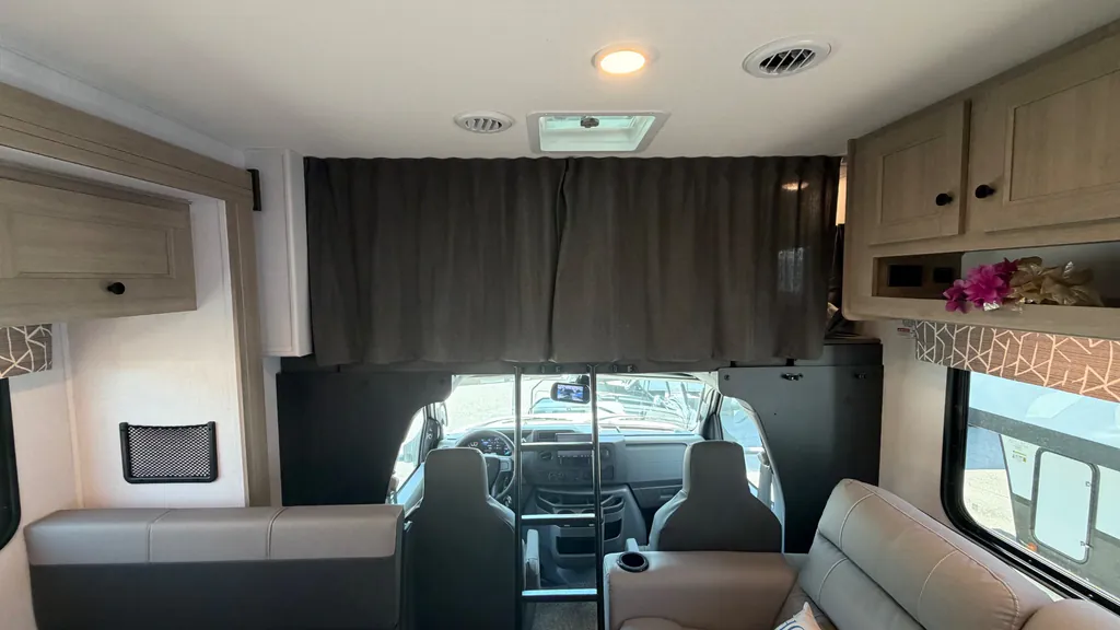 2026 Forest River Sunseeker 3050S, Photos photo 32
