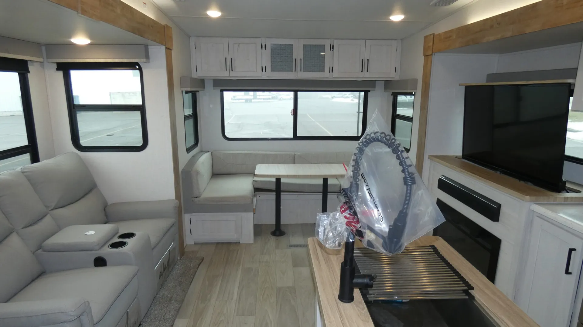 2023 Prime Time RV Crusader 260RDD - Photo 3
