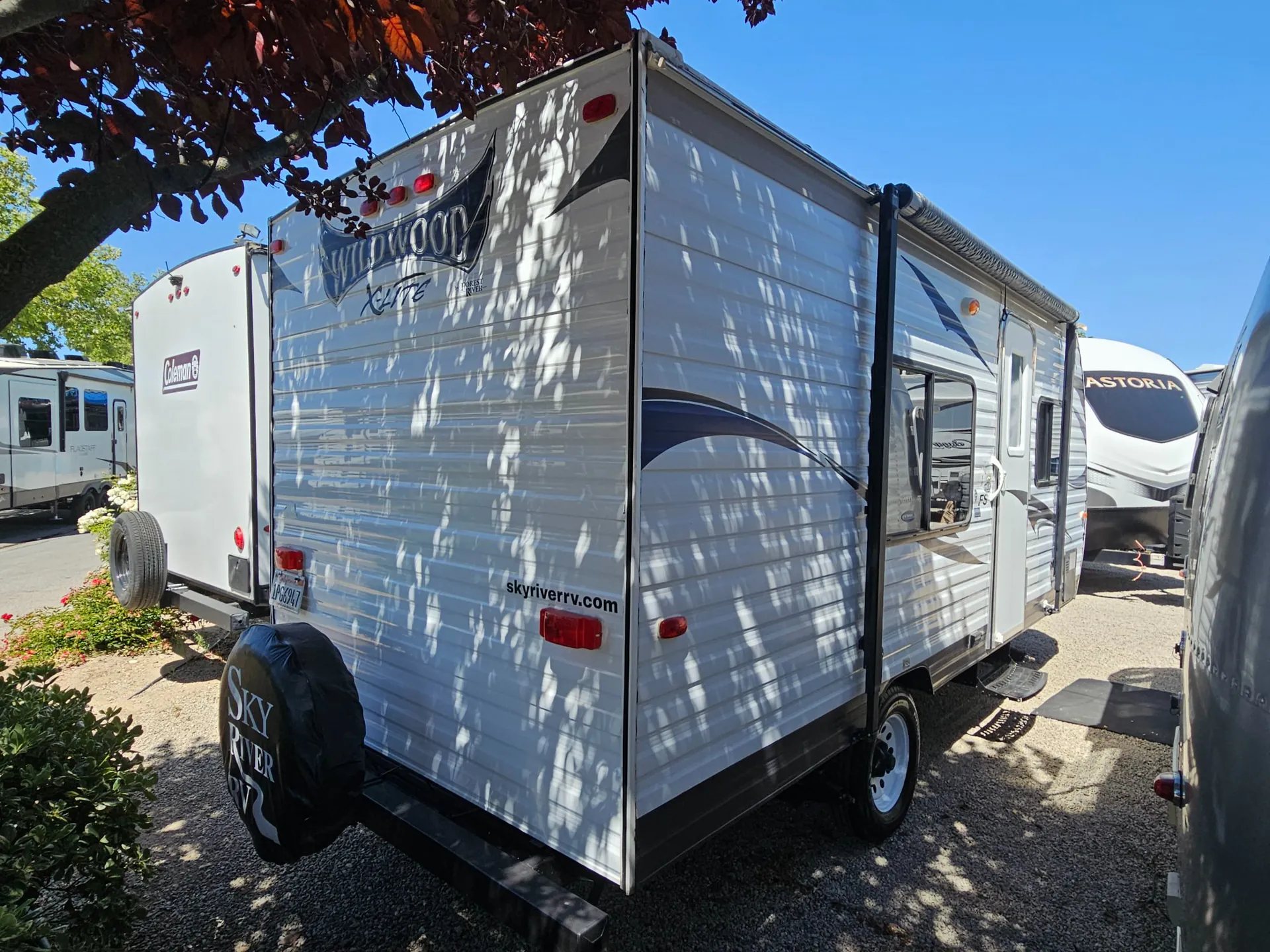 2016 Forest River RV Wildwood X-Lite 175FB - Photo 3