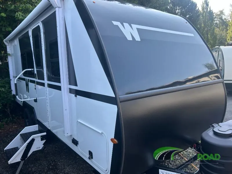 2026 Winnebago Micro Minnie 2108TB - Photo 2
