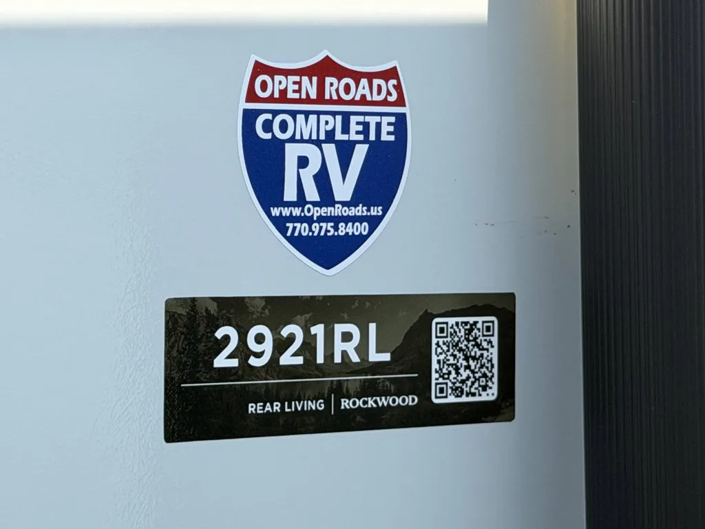 2027 Forest River Rockwood Ultra Lite 2921RL — Photo 6